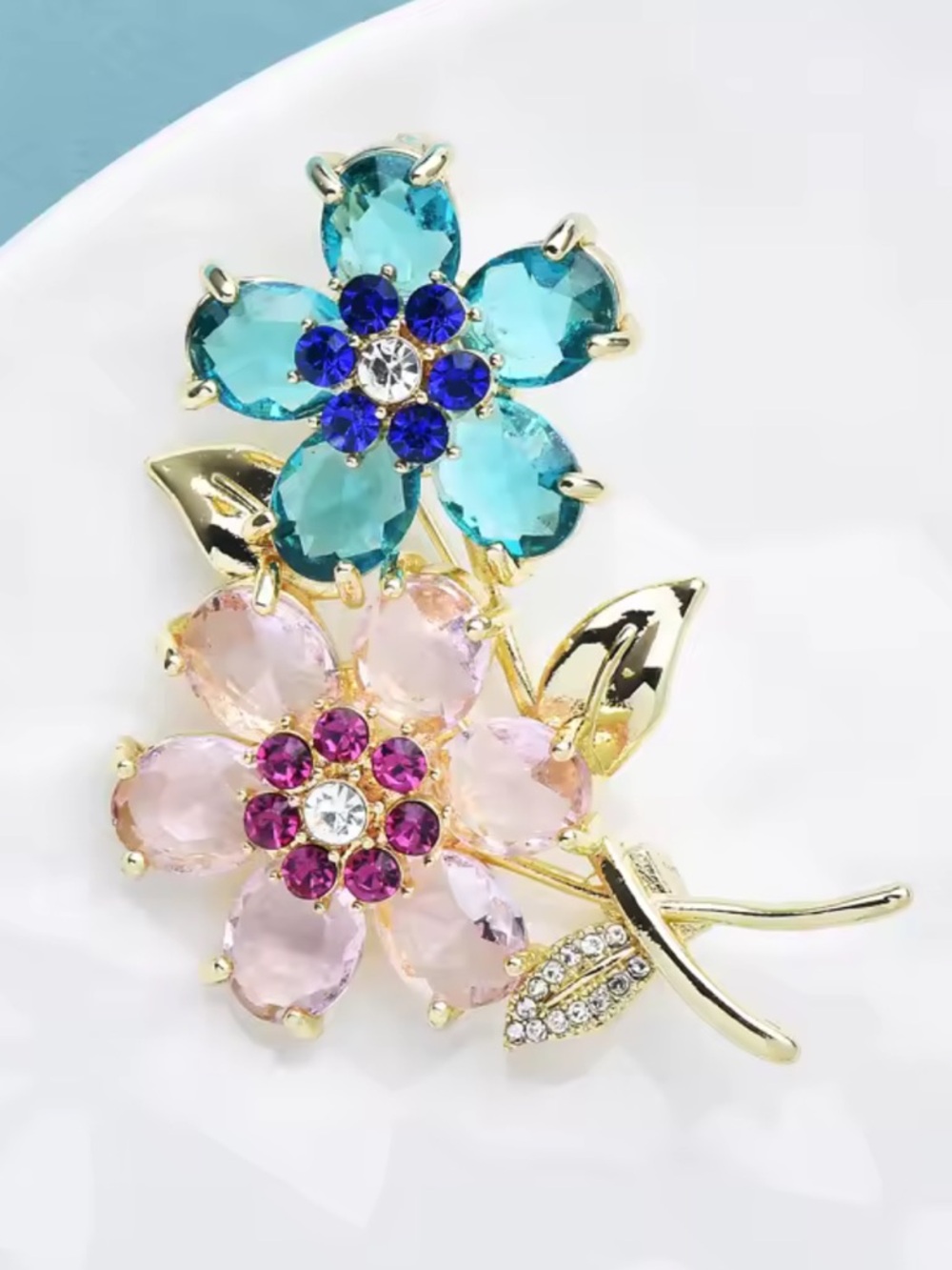 Romantic Pastel Gold Floral Brooch - Picture 6 of 9